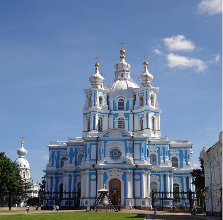 Hotel My Favourite Garden San Petersburgo Exterior foto